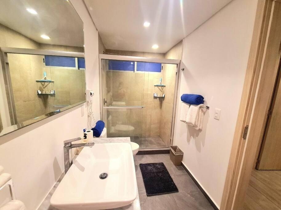 Playacar, 2 Recamaras Ph, Bamoa Residencial *